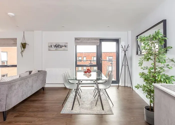Stayzeni, Ouse Court York Fantastic 2 Bed Flat